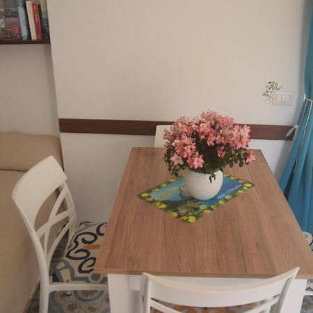 Villa Damecuta B&B Anacapri  Exteriör bild